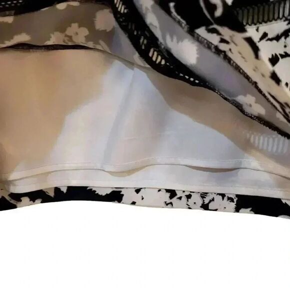White House Black Market Women's White & Black Floral w Lattice Lined Pencil Str - Picture 6 of 11